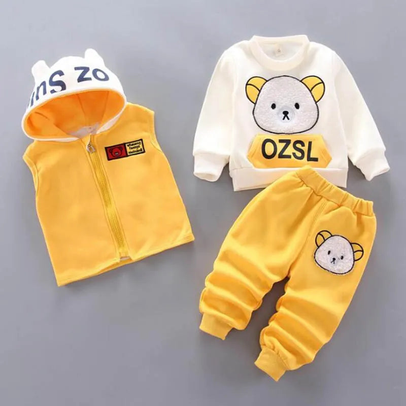 Baby clothing sets (3 pcs)