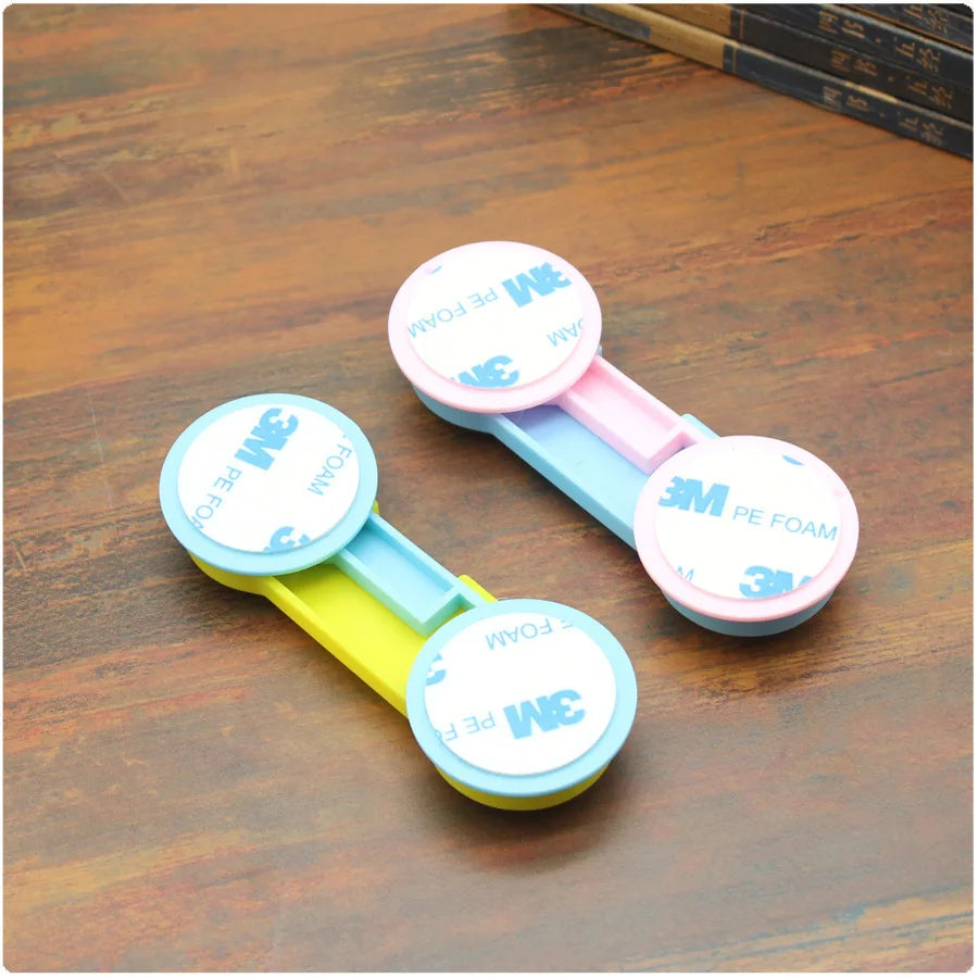 Child safety lock (2 pcs)